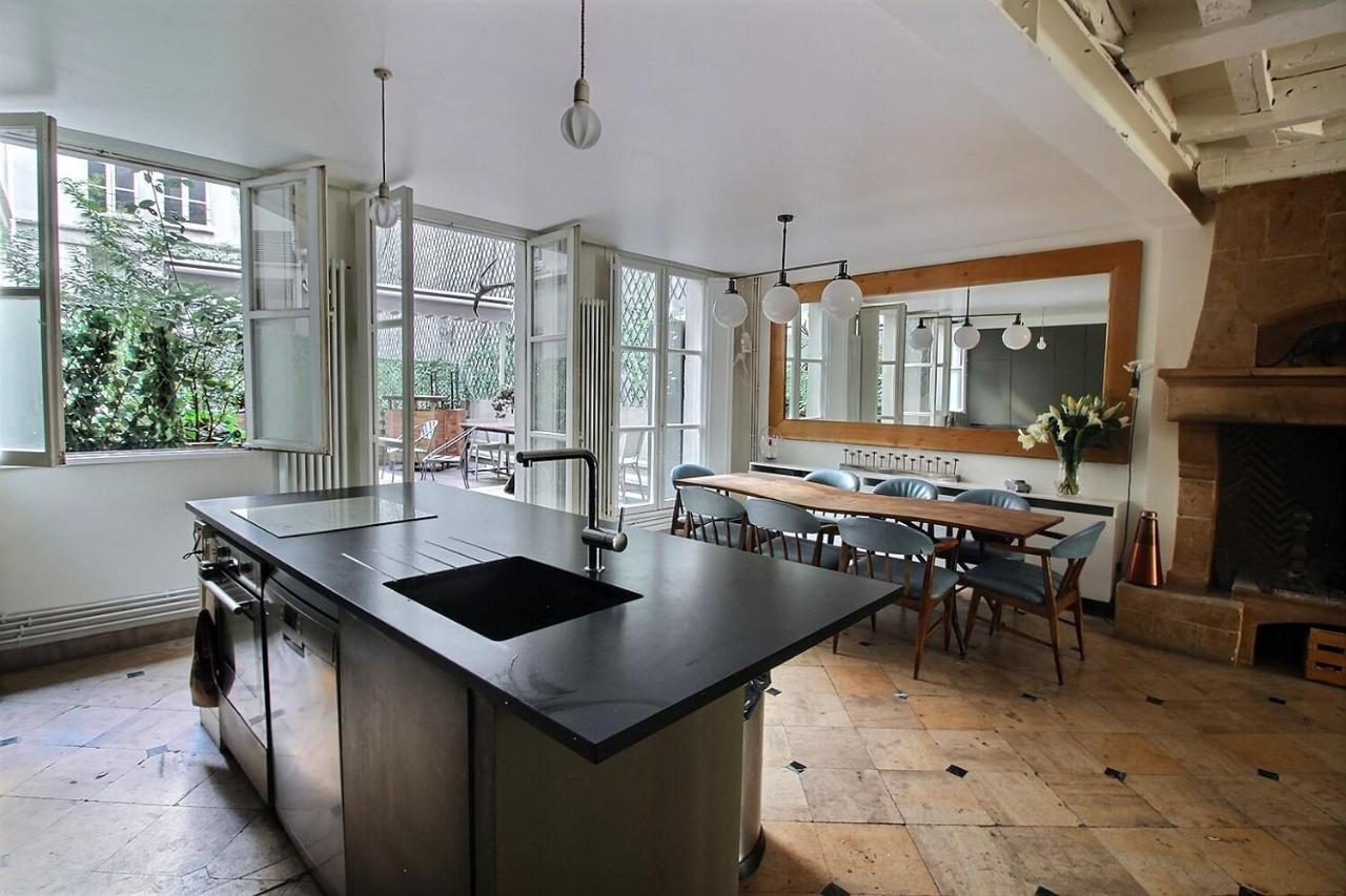 Apartment Duplex Palais-royal